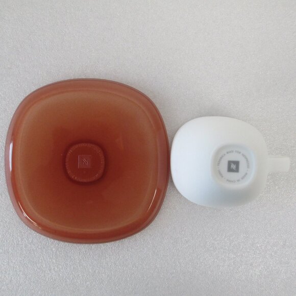 SET OF TWO NESPRESSO "LUME" EXPRESSO CUPS & SAUCERS - Picture 6 of 10